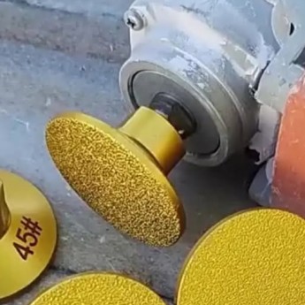 tête de meulage droite brasée au diamant