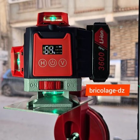 niveau laser 16ligne double batterie MAKUTE