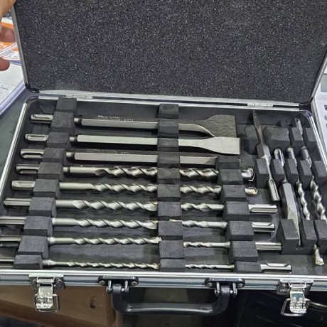 coffret de 17pcs forêt a béton MAKITA SDS D42444