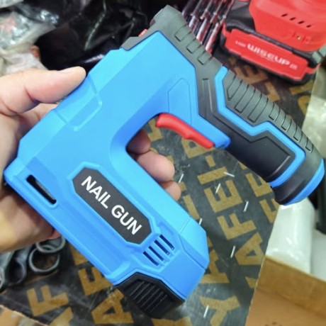 agrafeuse a batterie