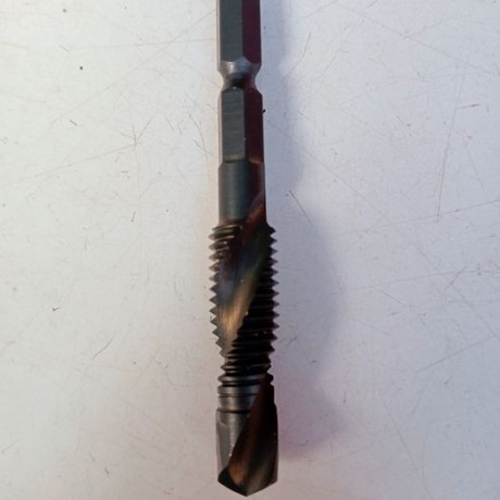 foret Taraud en carbure de tungstène