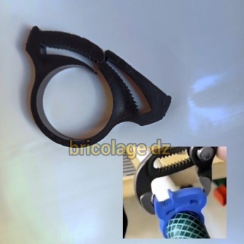 collier en plastique révolutionnaires 25mm